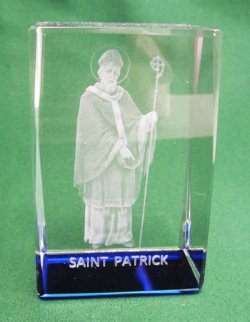 画像1: クリスタルガラス彫刻置物 聖パトリック（レーザー彫刻) ※返品不可商品
