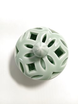 画像3: 香炉　青磁七宝豆　有田焼  ※返品不可商品 