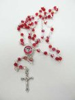 画像2: イタリア製 ケース付聖霊の鳩ロザリオ(レッド)  ※返品不可商品 