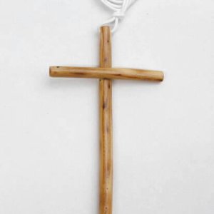 画像: 紐付き木製十字架ペンダント　※返品不可商品