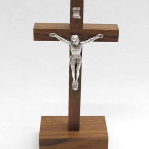 画像: オリーブ製木製台付十字架(像付)11.5cm ※返品不可商品
