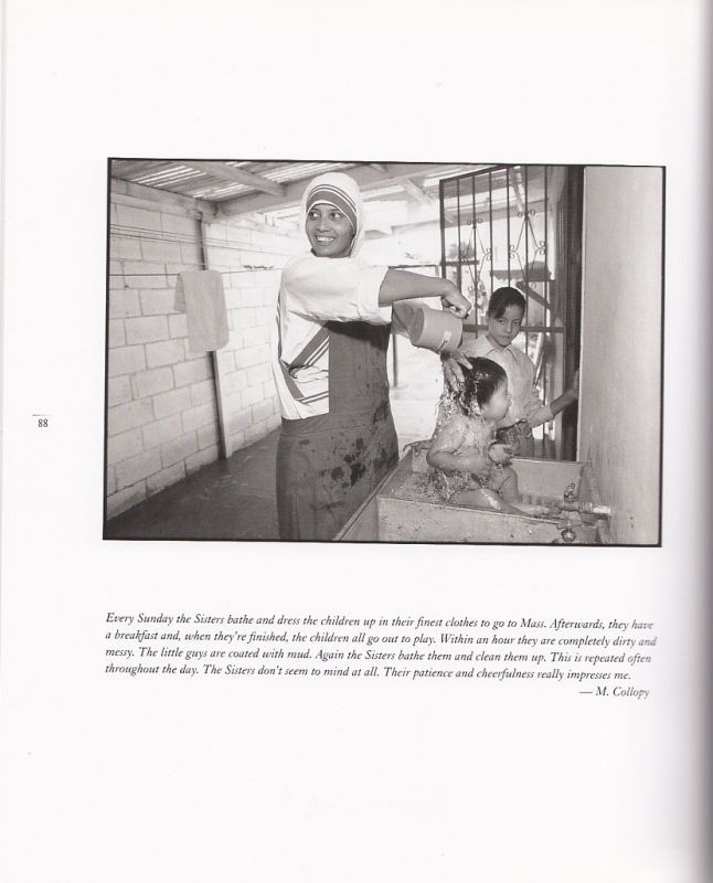 画像2: Works of Love Are Works of Peace : Mother Teresa of Calcutta and the Missionaries of Charity　[洋書]