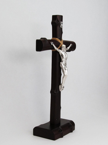 画像2: ウォールナット製台付十字架（像付）23cm