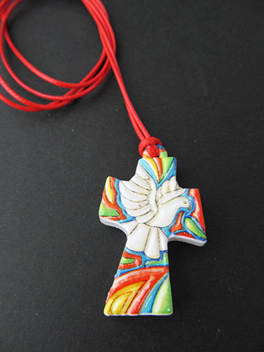 画像2: セラミック製の聖霊の鳩（堅信）クロスペンダント